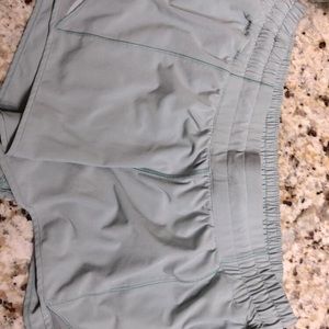 Lululemon hotty hot 2.5”